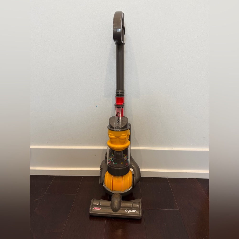 Dyson Casdon Toy Ball Vacuum